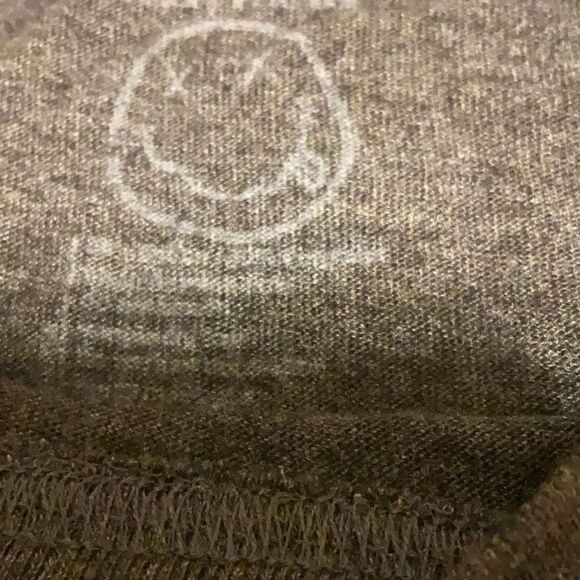 Nirvana TShirt, Large. Grey - Picture 3 of 6